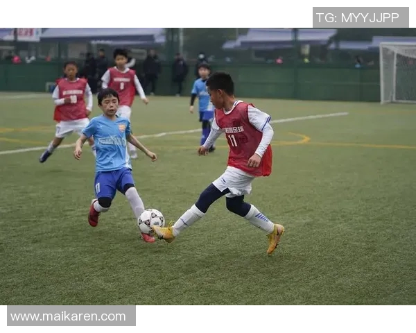 济宁一中校园足球比赛精彩直播全程回顾与精彩瞬间分享