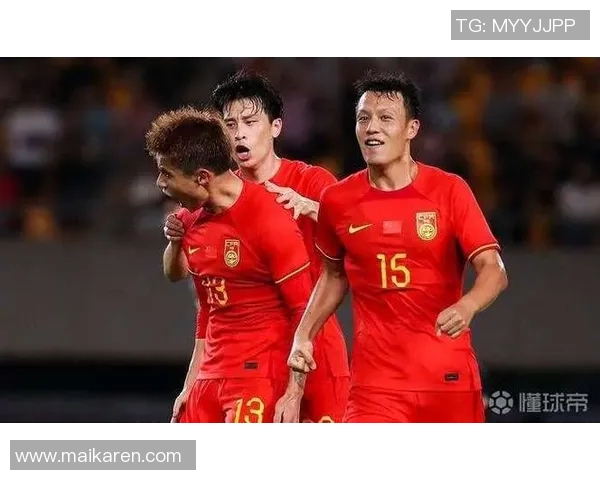 中国国足力克韩国队以一球小胜展现强大实力和团队精神